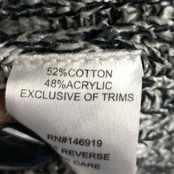 Cloud Chaser Black White Lace Up Cold Shoulder Chunky Knit Sweater Size Medium - Picture 5 of 6